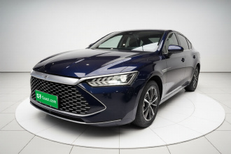 比亚迪 秦PLUS 2023款 冠军版 DM-i 55KM领先型