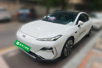 吉利银河 银河E8 2024款 665km 后驱星舰 远航版