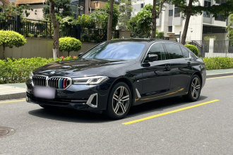 宝马5系 2022款 改款二 530Li 领先型 豪华套装