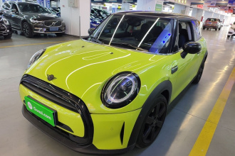 MINI 2023款 1.5T COOPER 艺术家