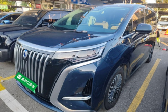 腾势D9 2022款 EV 600 四驱旗舰型