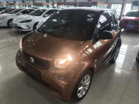 smart fortwo 2015款 1.0L 52千瓦硬顶灵动版