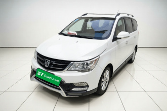 宝骏730 2016款 1.5L 手动豪华型 7座