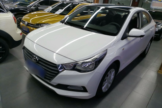 现代 悦纳 2016款 1.4L 自动炫酷版GLS