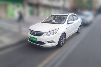 长安 逸动 2015款 1.6L 手动旗舰型