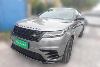 路虎 揽胜星脉 2021款 P250 熠黑珍藏版
