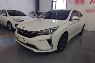 东风风神 奕炫 2021款 230T 自动追影版