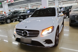 奔驰GLC 2018款 改款 GLC 260 4MATIC 豪华型
