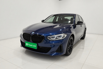 宝马1系 2021款 125i M运动曜夜版