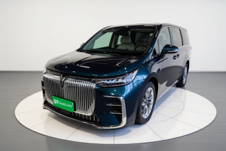岚图汽车 岚图梦想家 2025款 PHEV 四驱旗舰乾崑版