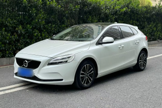 沃尔沃V40 2017款 T3 智逸版