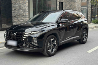 现代 2023款 途胜L 1.5T 自动两驱LUX尊贵版