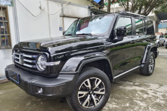 坦克300 2023款 城市版 2.0T 很有型