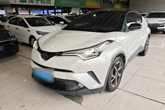 丰田C-HR 2018款 2.0L 旗舰天窗版 国V