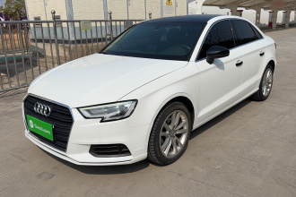 奥迪A3 2018款 30周年年型 Limousine 35 TFSI 进取型