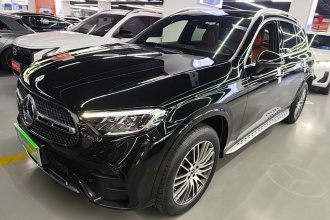 奔驰GLC 2023款 GLC 300 L 4MATIC 动感型 7座