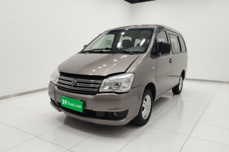 东风风行 菱智 2017款 V3 1.5L 7座标准型