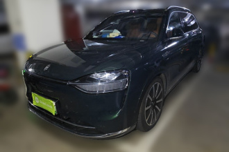 鸿蒙智行 问界M9 2024款 增程 Max版 42kWh 6座版