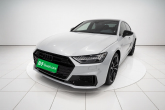 奥迪A7L 2024款 45 TFSI quattro RS 套件竞速版