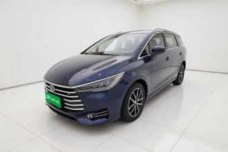 比亚迪 宋MAX 2017款 1.5T 自动智联精英型 7座