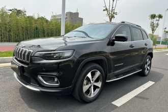 Jeep 自由光 2019款 2.0T 四驱探享版 国V
