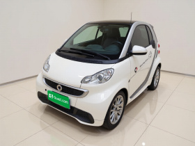 smart fortwo 2012款 1.0 MHD 硬顶舒适版