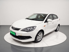 奇瑞 风云2 2015款 1.5L 手动新锐版