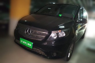 奔驰 威霆 2018款 2.0T 商务版 国VI