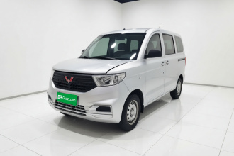 五菱汽车 五菱宏光V 2021款 1.5L劲取版LAR