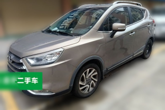 江汽集团 瑞风S3 2016款 1.5L CVT豪华智能型