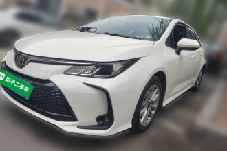丰田 卡罗拉 2024款 1.8L 智能电混双擎 精英版