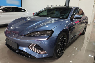 比亚迪 海豹 2022款 700km 长续航后驱版