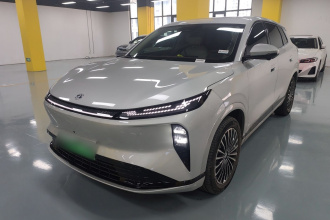 东风风神L8 2025款 185KM梦想版