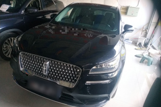 林肯 冒险家 2022款 2.0T 两驱尊雅版