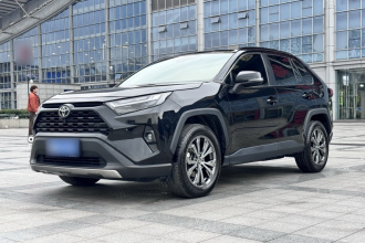 丰田 RAV4荣放 2023款 2.0L CVT两驱风尚Plus版