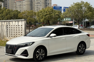 长安 逸动 2022款 PLUS 蓝鲸NE 1.4T GDI DCT尊贵版