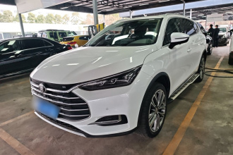 比亚迪 唐 2019款 2.0T 自动智联尊荣型 7座 国VI