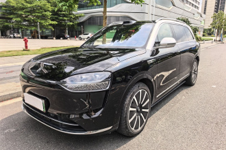 鸿蒙智行 问界M9 2024款 增程 Max版 42kWh 6座版