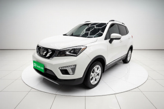 长安CS15 2016款 1.5L 手动时尚版