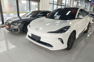 智己汽车 智己LS6 2025款 长续航灵蜥智驾版