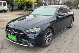 奔驰E级 2023款 改款 E 260 L 运动型