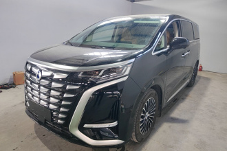 腾势D9 2022款 DM-i 970 四驱尊荣型