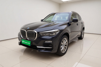 宝马X5（平行进口）  xDrive40i 3.0T 标准版 19轮 中东