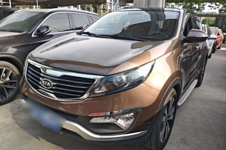 起亚 智跑 2014款 2.0L 自动两驱版DLX