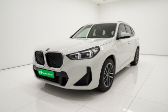 宝马iX1 2023款 eDrive25L M运动套装