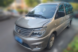 东风风行 菱智 2018款 M5L 1.6L 9座舒适型