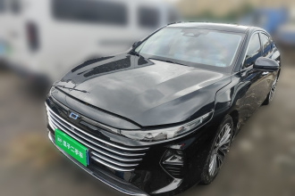 奔腾B70 2024款 龙腾版 1.5T 领跃型