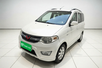 五菱汽车 五菱宏光 2014款 1.5L S标准型