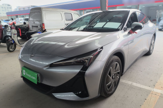 ARCFOX极狐 极狐 阿尔法S5 2025款 560PRO 185kW