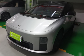 理想汽车 理想i8 2025款 标准版